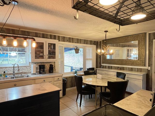 1522 Turkey Creek Road, Tellico Plains, TN 37385