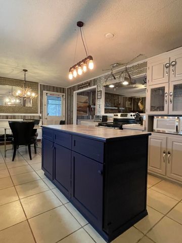 1522 Turkey Creek Road, Tellico Plains, TN 37385