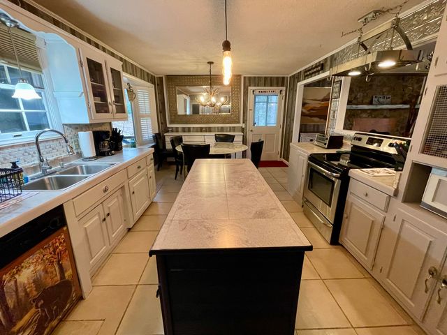 1522 Turkey Creek Road, Tellico Plains, TN 37385