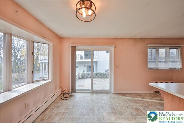 420 9th Street, Easton, PA 18042