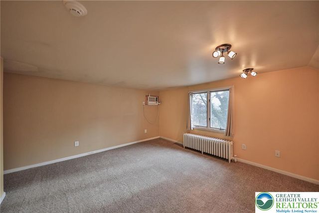 420 9th Street, Easton, PA 18042