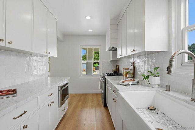 4906 Lorraine Dr, San Diego, CA 92115