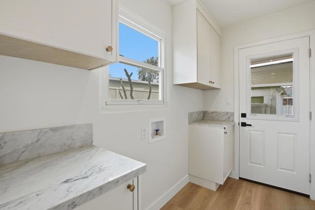 4906 Lorraine Dr, San Diego, CA 92115