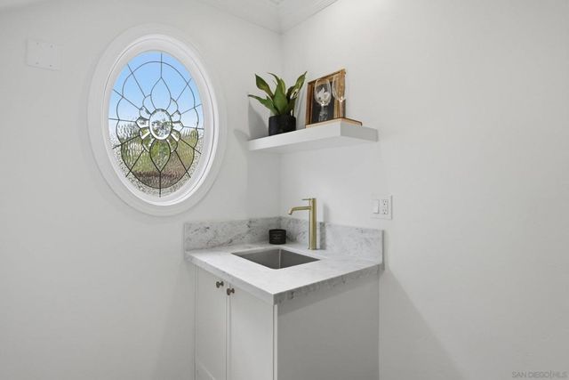 4906 Lorraine Dr, San Diego, CA 92115