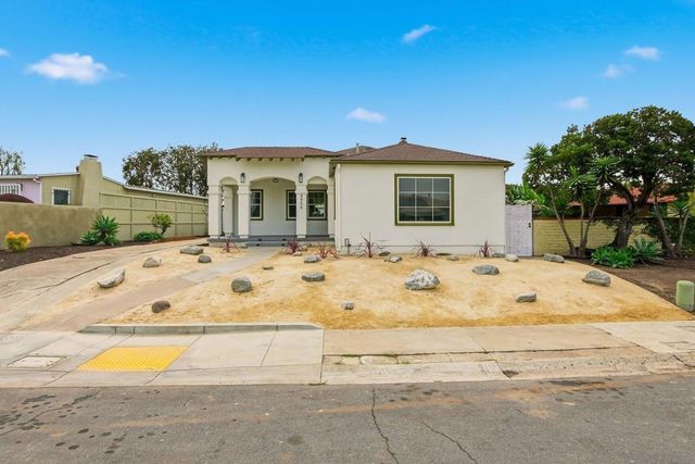 4906 Lorraine Dr, San Diego, CA 92115