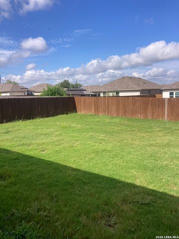 404 CHACO LOOP, Seguin, TX 78155