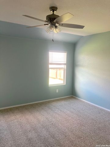 404 CHACO LOOP, Seguin, TX 78155