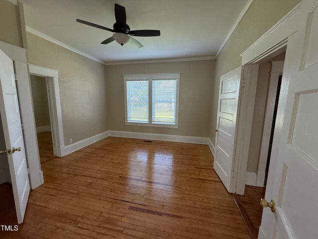 3902 W Wilson Street, Farmville, NC 27828