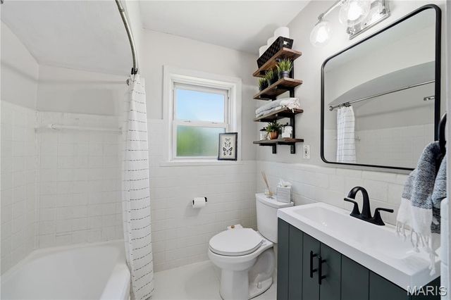 2906 Wingate Court, St Louis, MO 63119