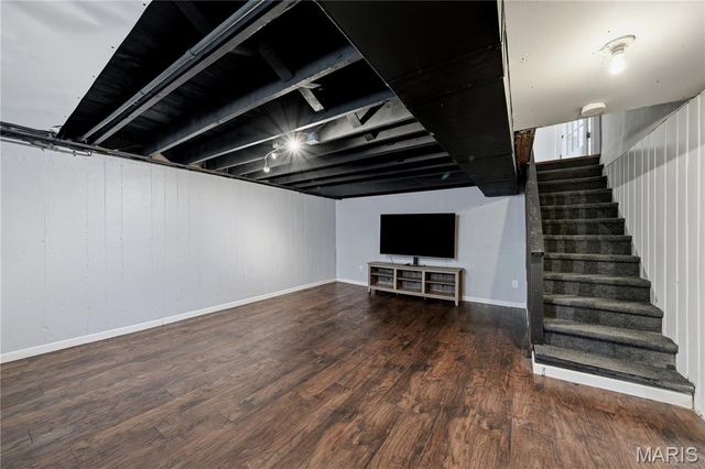 2906 Wingate Court, St Louis, MO 63119