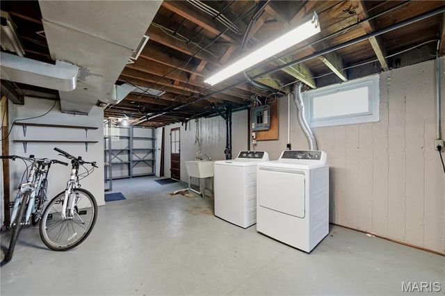 2906 Wingate Court, St Louis, MO 63119