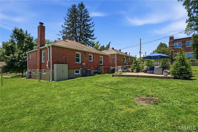2906 Wingate Court, St Louis, MO 63119