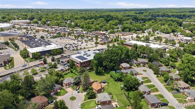 2906 Wingate Court, St Louis, MO 63119