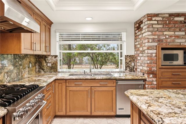 5095 Vista Montana, Yorba Linda, CA 92886