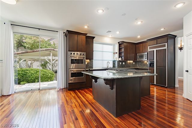 1001 Windfair Village Street, Las Vegas, NV 89145
