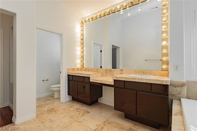 1001 Windfair Village Street, Las Vegas, NV 89145