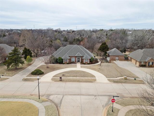 1001 N Bittercreek Terrace, Mustang, OK 73064