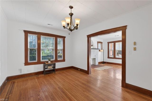 1526 Degrasse AVE, Norfolk, VA 23509