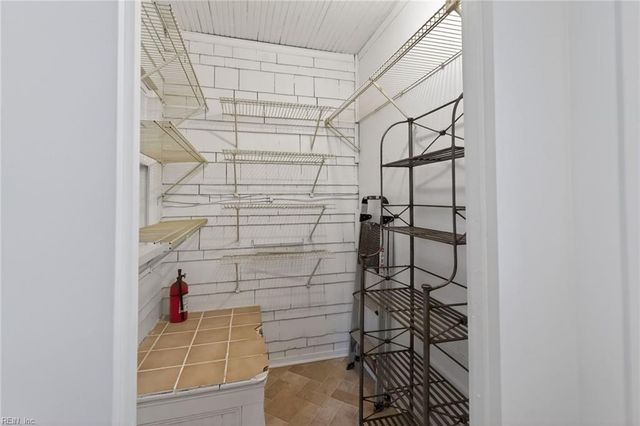 1526 Degrasse AVE, Norfolk, VA 23509