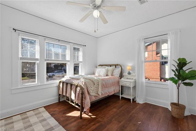 1526 Degrasse AVE, Norfolk, VA 23509