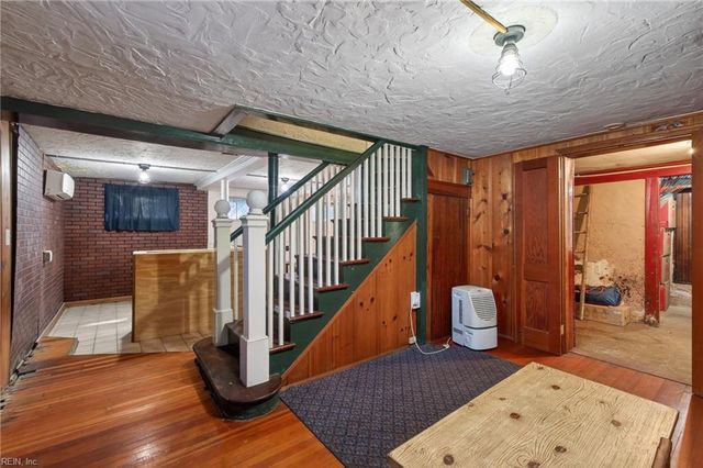 1526 Degrasse AVE, Norfolk, VA 23509