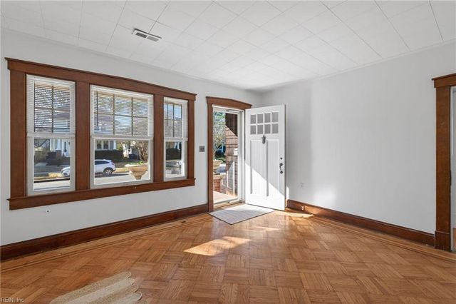 1526 Degrasse AVE, Norfolk, VA 23509