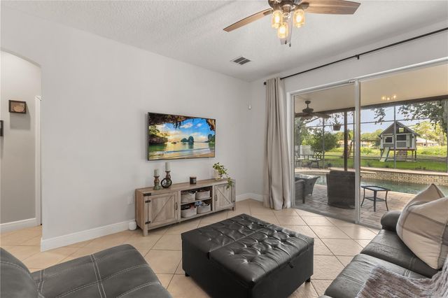 139 SPRING GLEN DRIVE, Debary, FL 32713