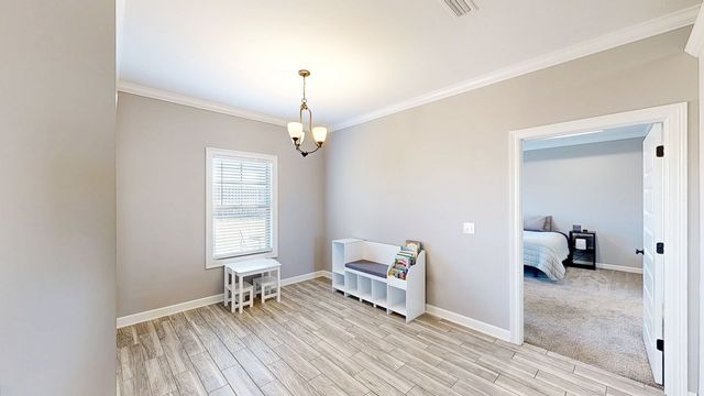 105 Southern Winds Dr, Enterprise, AL 36330