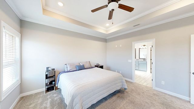 105 Southern Winds Dr, Enterprise, AL 36330