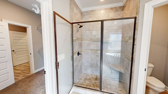 105 Southern Winds Dr, Enterprise, AL 36330