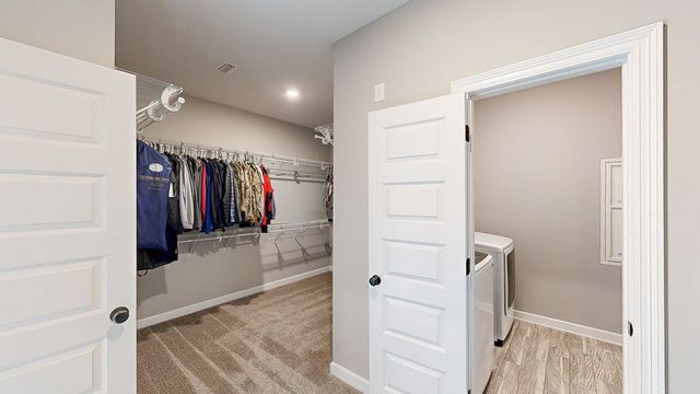 105 Southern Winds Dr, Enterprise, AL 36330