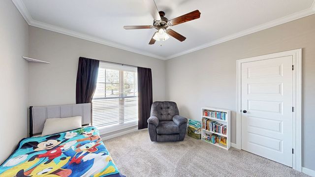 105 Southern Winds Dr, Enterprise, AL 36330