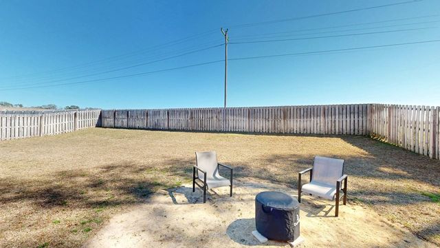 105 Southern Winds Dr, Enterprise, AL 36330