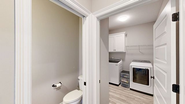 105 Southern Winds Dr, Enterprise, AL 36330