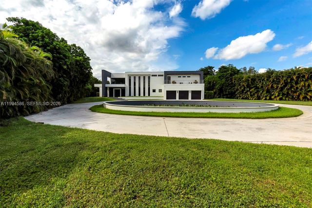 13441 Mustang Trail, Southwest Ranches, FL 33330