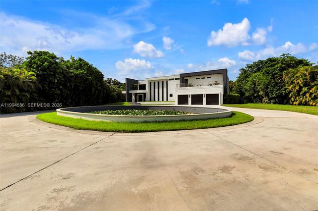 13441 Mustang Trail, Southwest Ranches, FL 33330