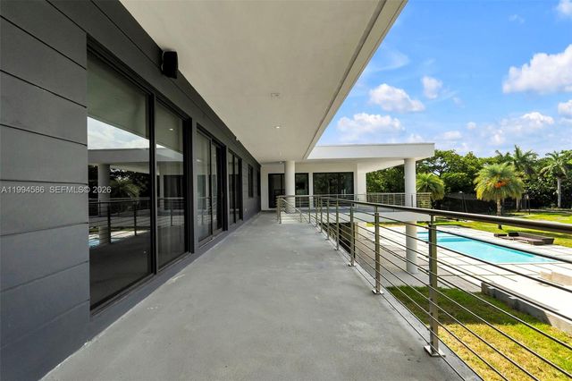 13441 Mustang Trail, Southwest Ranches, FL 33330