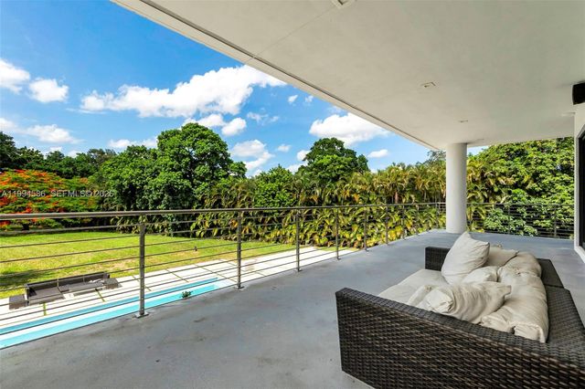 13441 Mustang Trail, Southwest Ranches, FL 33330