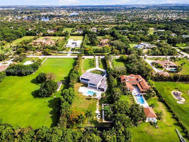 13441 Mustang Trail, Southwest Ranches, FL 33330