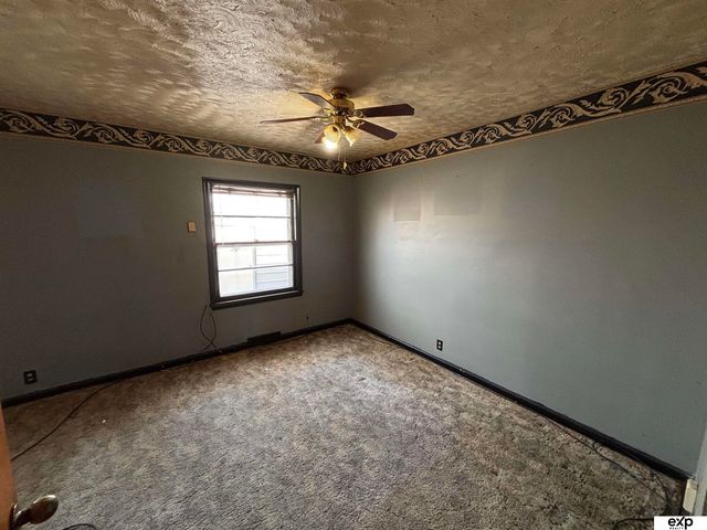 4041 Redick Avenue, Omaha, NE 68112