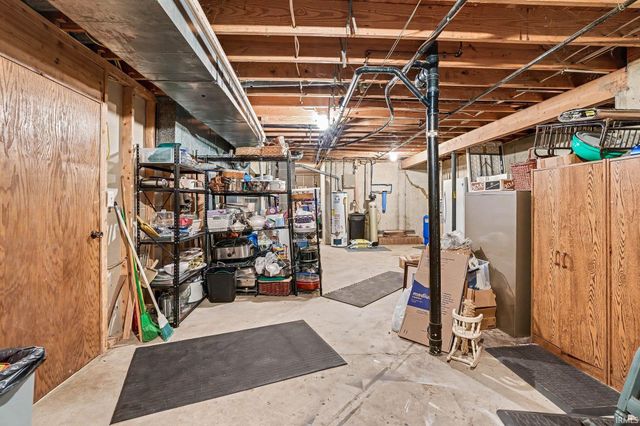 51955 Hinton Lane, Granger, IN 46530