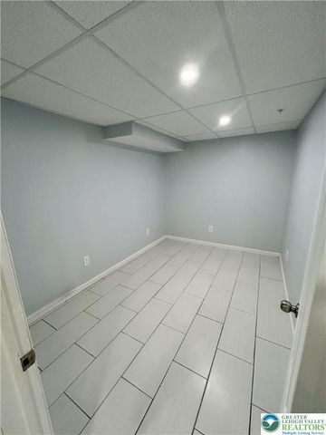 306 Milkweed Drive, Upper Macungie Twp, PA 18104