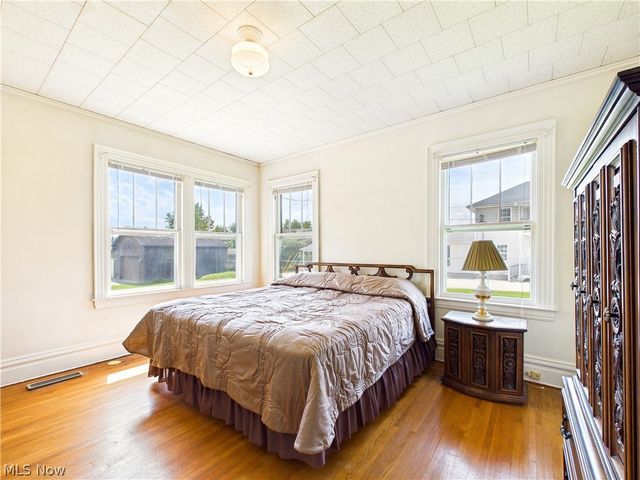 1007 Campus Drive, Belpre, OH 45714