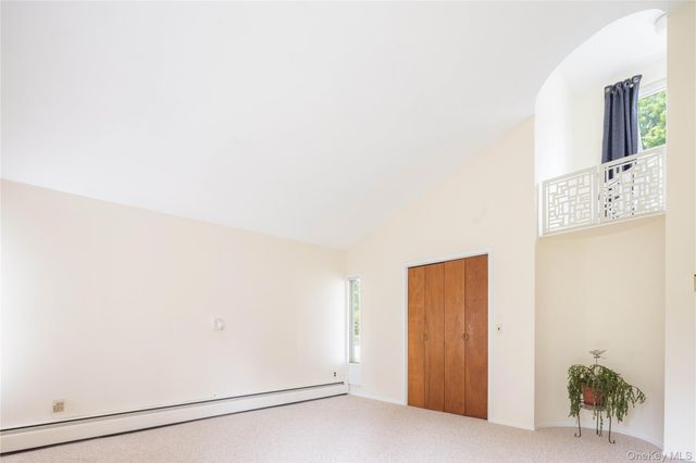 6 Bay View Drive, Hampton Bays, NY 11946