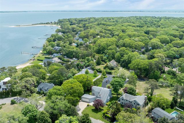 6 Bay View Drive, Hampton Bays, NY 11946