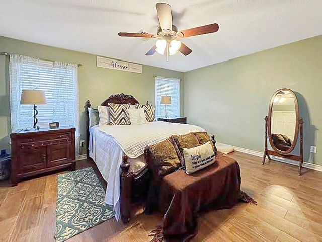 341 Red Wolf Lane, Brookeland, TX 75931