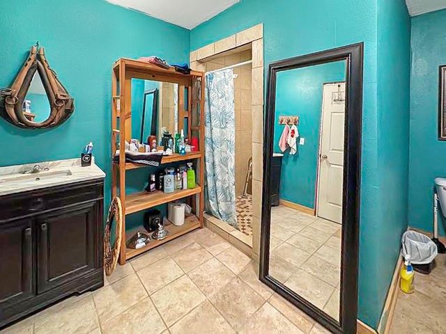 341 Red Wolf Lane, Brookeland, TX 75931