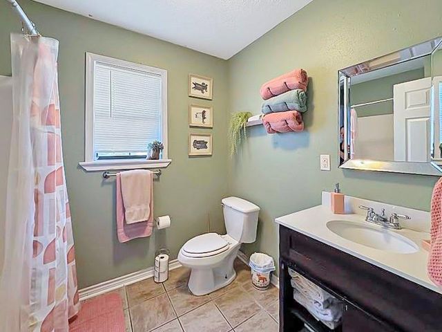 341 Red Wolf Lane, Brookeland, TX 75931