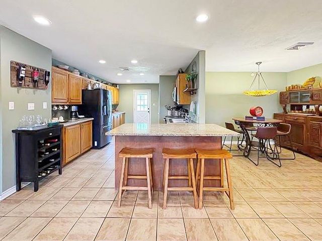 341 Red Wolf Lane, Brookeland, TX 75931