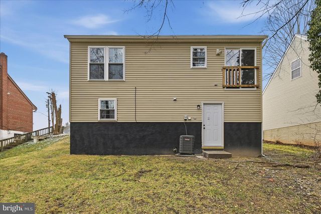 6915 ADEL ST, Capitol Heights, MD 20743